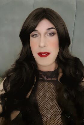 Claire TV Escort